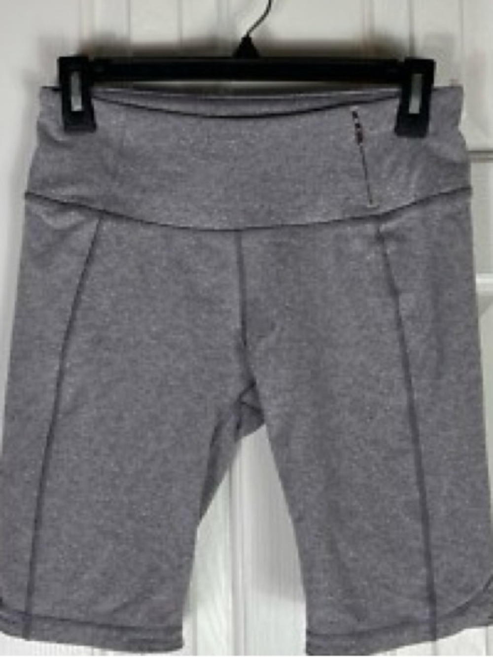 NWOT CALIA by Carrie Underwood Heathered High-Rise Bike Shorts, Small Pockets